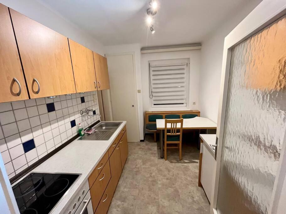 Wohnung Naehe Lkh Und Der Med Uni グラーツ エクステリア 写真